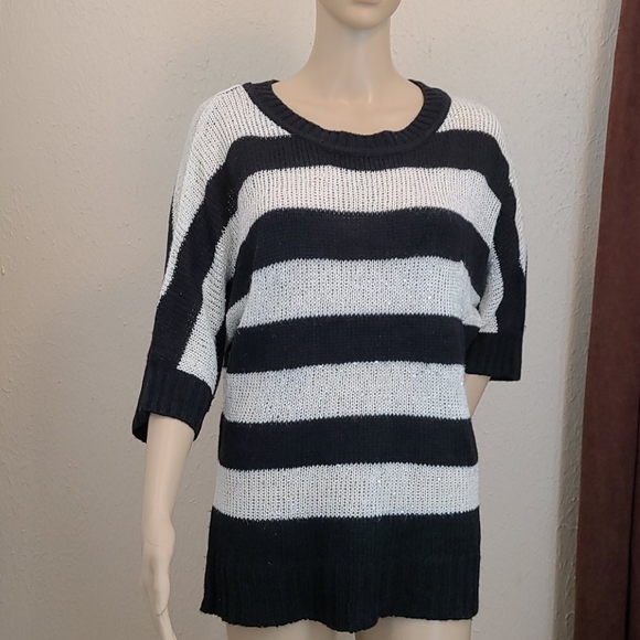AB Studios stripe black/white sweater, Large - Picture 2 of 9